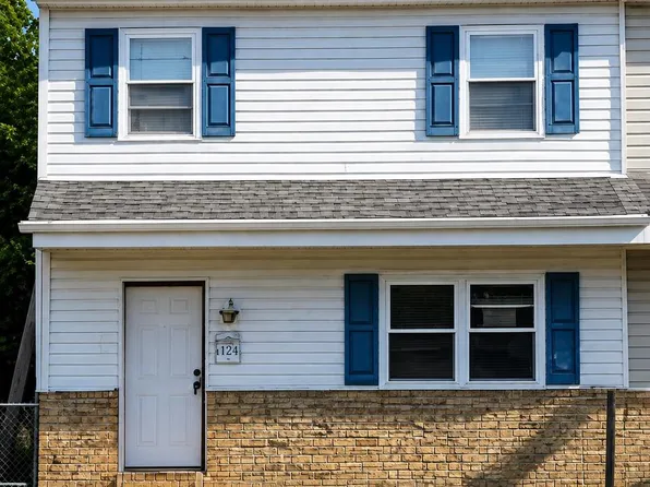 335 Kemper Dr, Newark, DE 19702