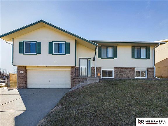 2nd image of 5301 W Olympic Cir