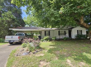 113 Delmar St #113, Greenfield, TN 38230