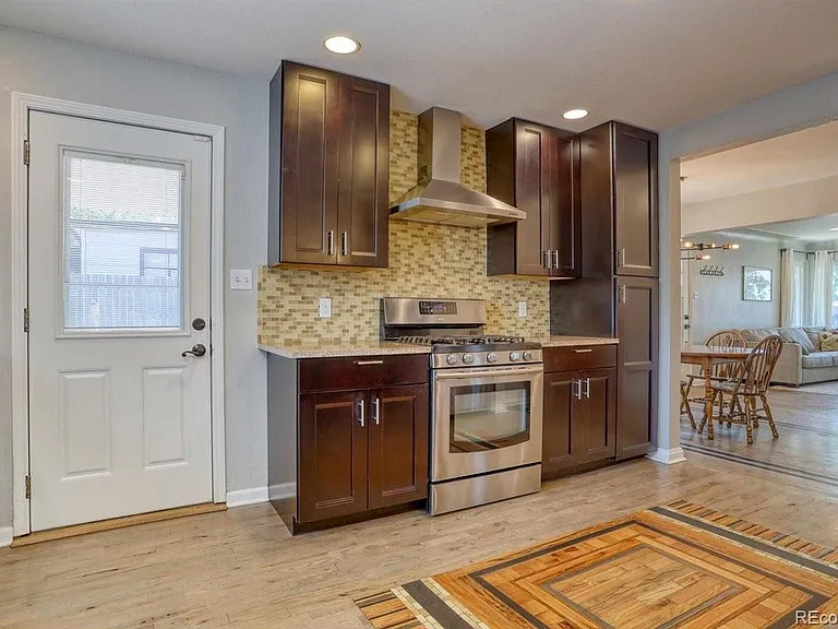 4122 S Galapago St — Photo 3