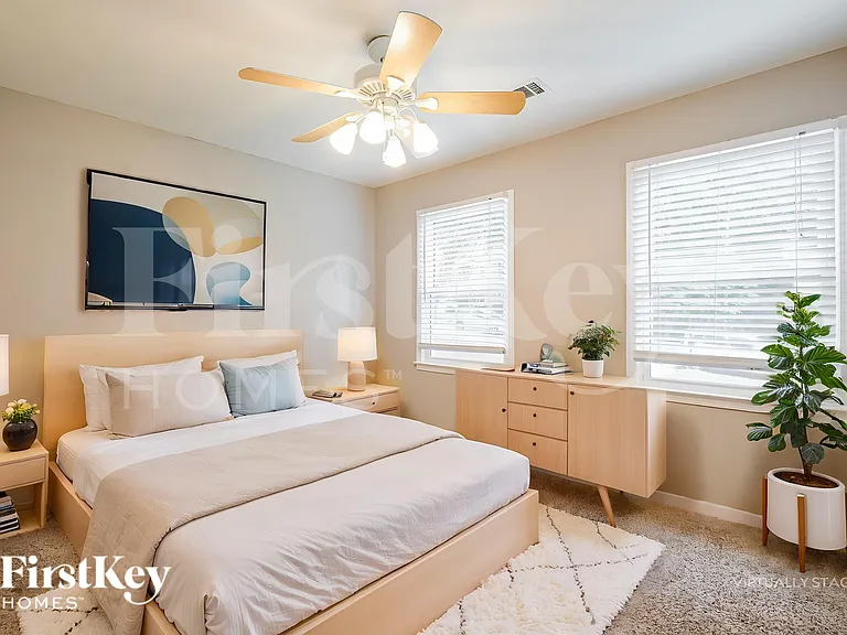 1520 Maplewood Ct — Photo 15