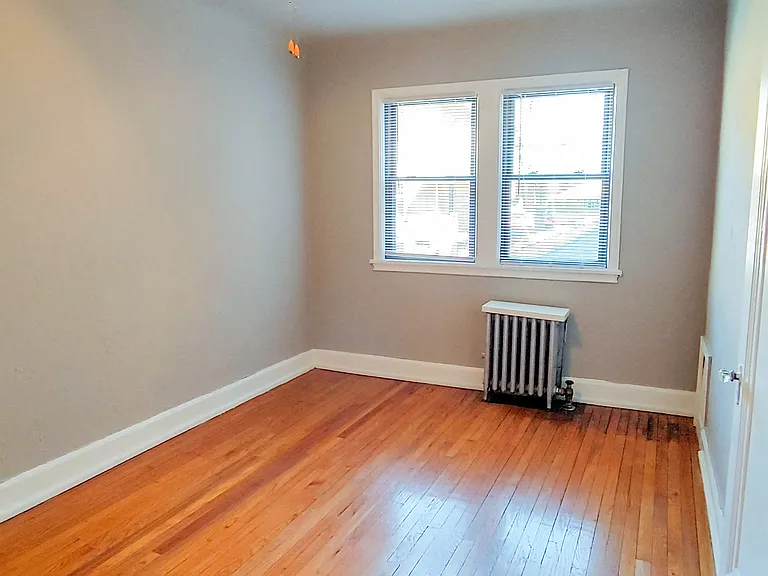 10507 Lake Ave — Photo 6