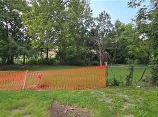 5107 E 30th St, Kansas City, MO 64128