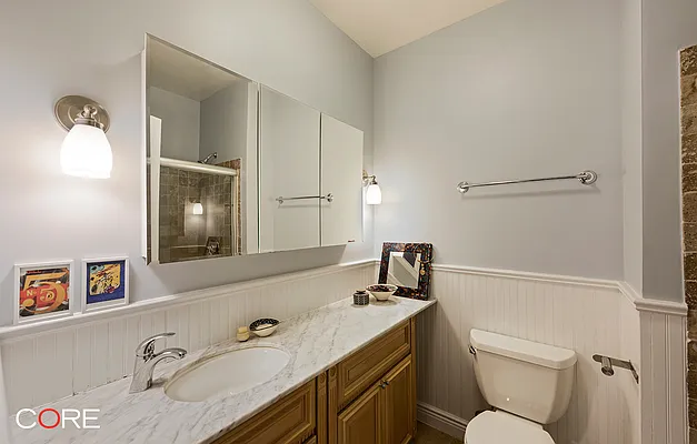 Rented by CORE | media 16