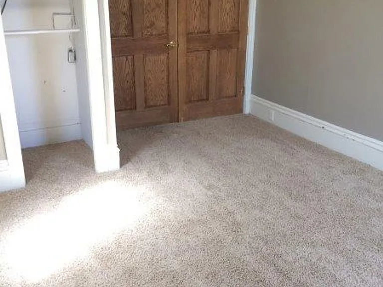 608 Norwood St — Photo 11