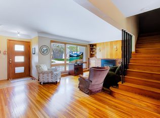 1009 1st St W, Northfield, MN 55057