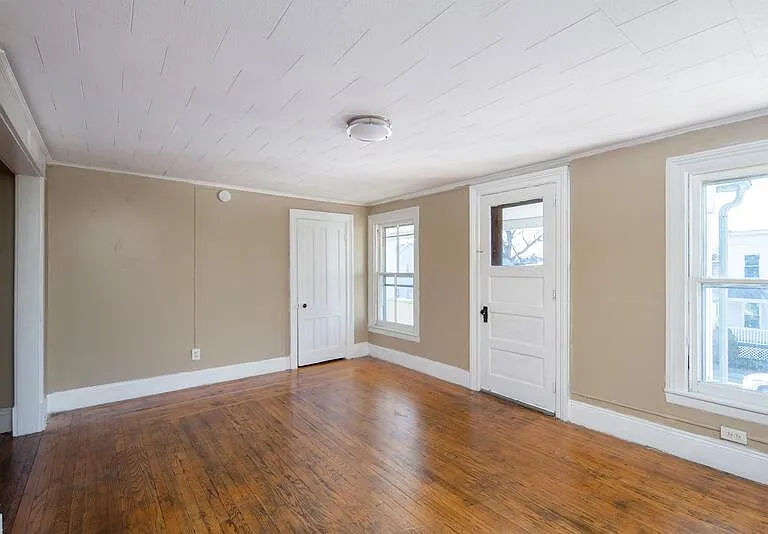 428 7th Ave #2 — Photo 3
