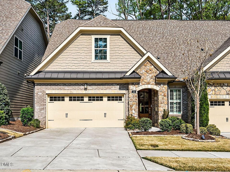 1st image of 111 Glenpark Pl