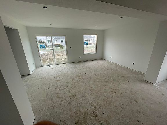 5th image of 2194 Waterton Ct