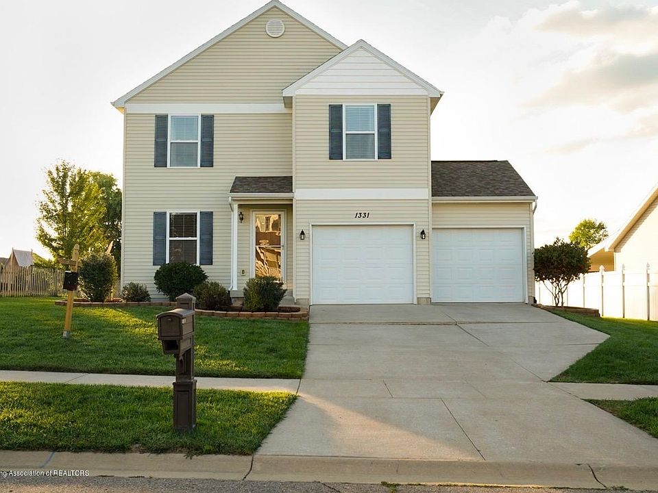 1st image of 1331 Yarrow Dr