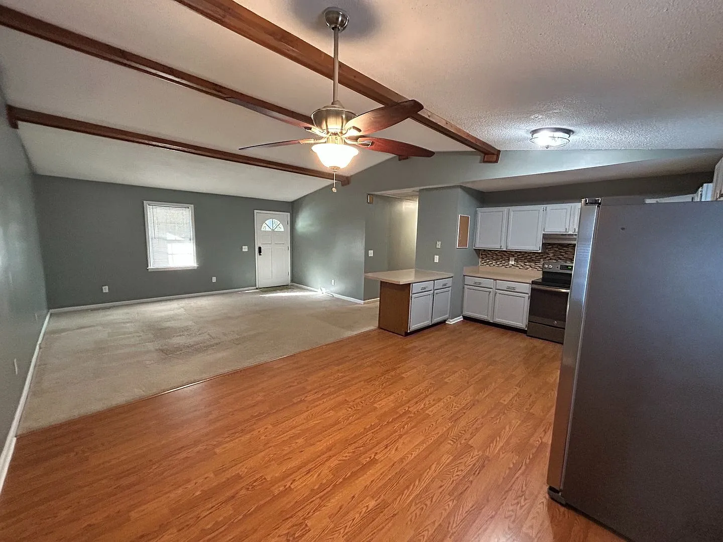 Move-In Ready 3-Bedroom Home with New Flooring and Large Fenced Backyard — Photo 3