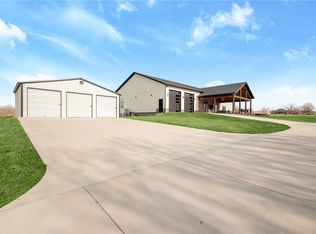 1529 Ardemagni Rd, Springdale, AR 72762