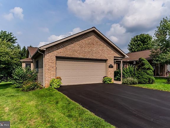 5th image of 317 Woodvale Dr