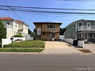 2nd image of 23 W Alhambra Ave