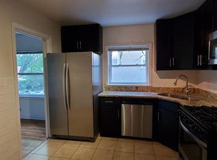 818 Mulford St APT 2, Evanston, IL 60202