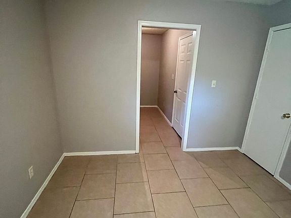 4th image of 1600 Mitzi Ln