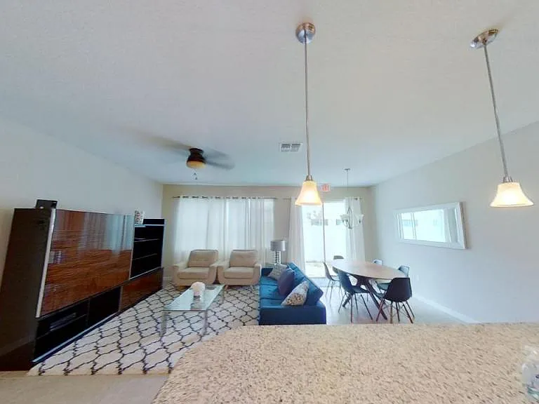 5119 Killarney Way — Photo 4