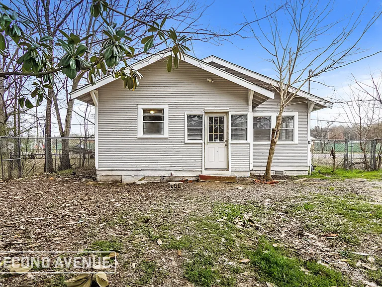 2908 Avenue I — Photo 21