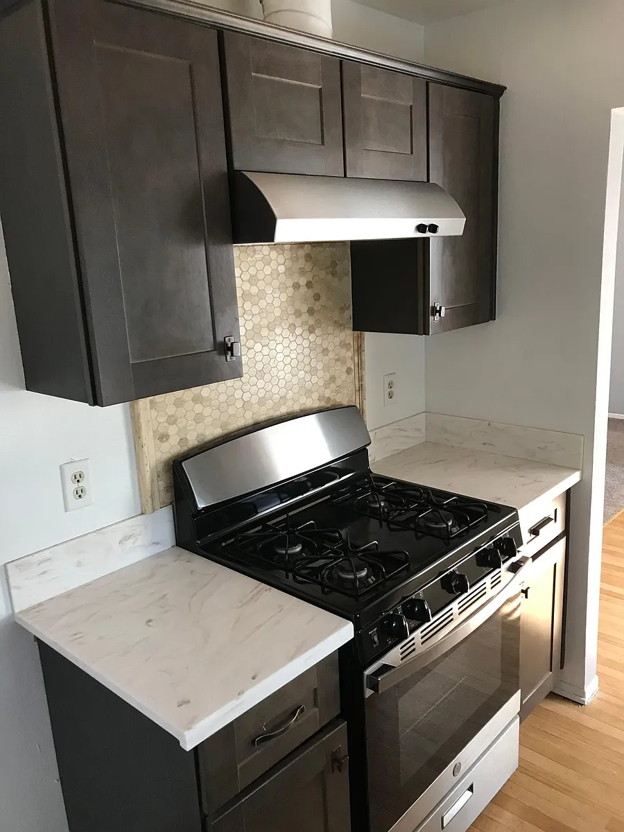 Building Photo - 2554 Olive Dr #300