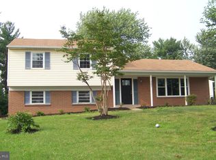 3301 Knoeller Rd, Norristown, PA 19403