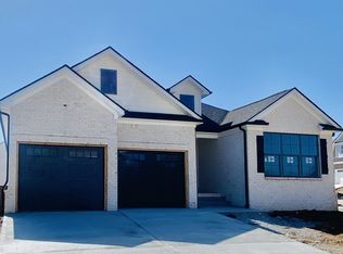 4100 Meadowlark Rd, Lexington, KY 40509