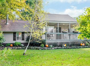 11353 Avon Belden Rd, Grafton, OH 44044