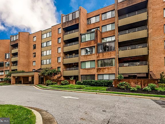 2nd image of 2 Southerly Ct APT 602