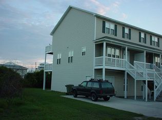 121A Dunes Ct, Atlantic Beach, NC 28512
