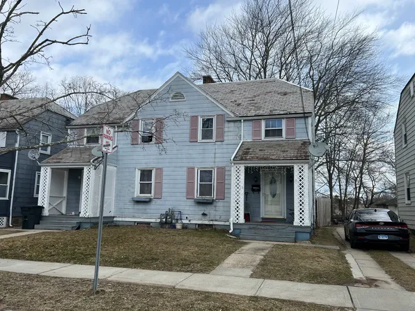 15 Colver Street, New London, CT 06320