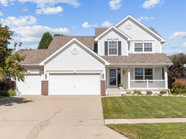 2617 10th St SW, Altoona, IA 50009