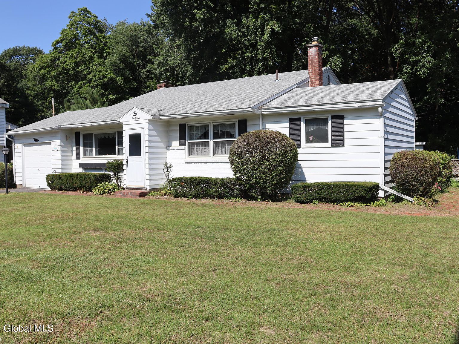 31 Bridle Path, Albany, NY 12205 MLS 202325264 Zillow