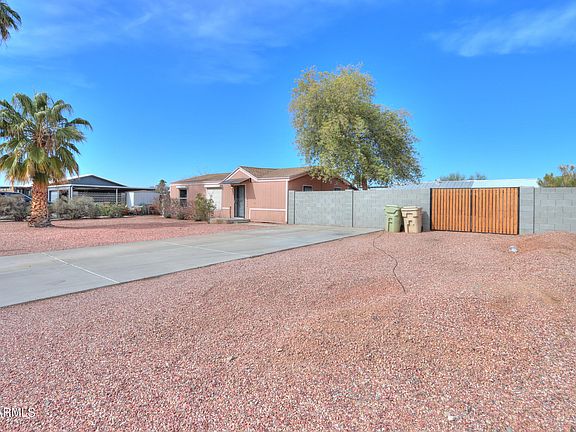 3rd image of 6708 W PATRICIA ANN Lane