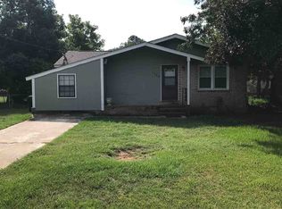 1020 Elberta Rd, Warner Robins, GA 31093