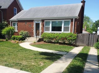 1102 Canfield Rd, Park Ridge, IL 60068