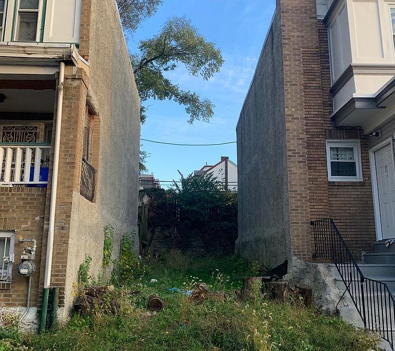 1st image of 626 E Stafford St