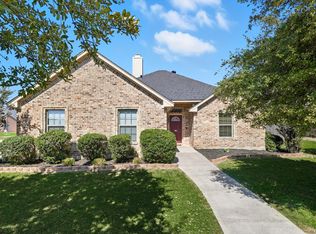 100 Turtle Dove, Krum, TX 76249