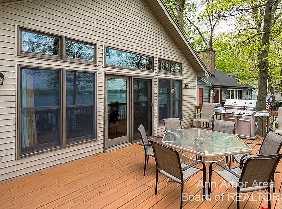 5th image of 11870 Bradley Dr