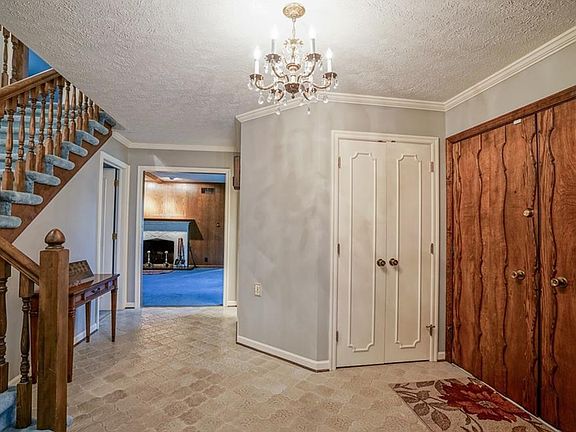 5th image of 4139 Juniper Ct