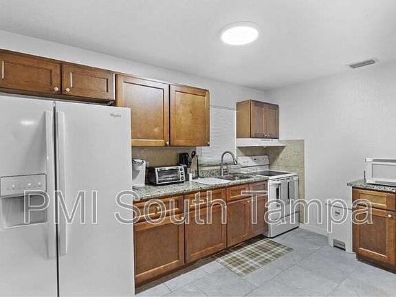 4th image of 2874 38th Ave N