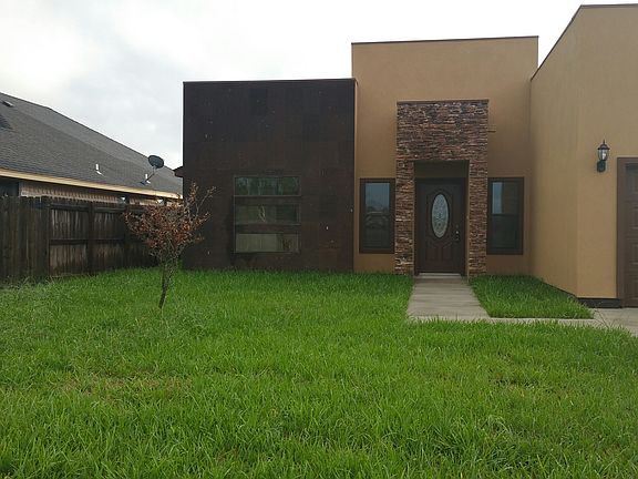 2nd image of 2874 Gibraltar St.