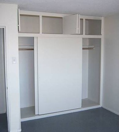 Closet & Storage