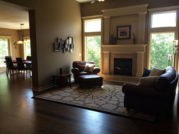 4th image of 12525 Oak Grove Ln