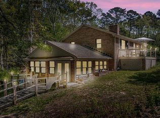 493 Walnut Point Rd, Heathsville, VA 22473