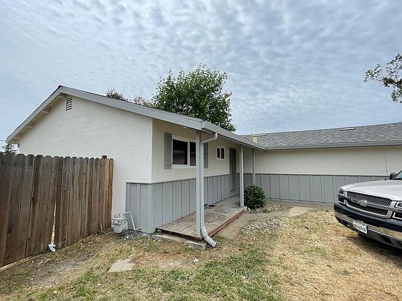 5th image of 743 Wren Ct