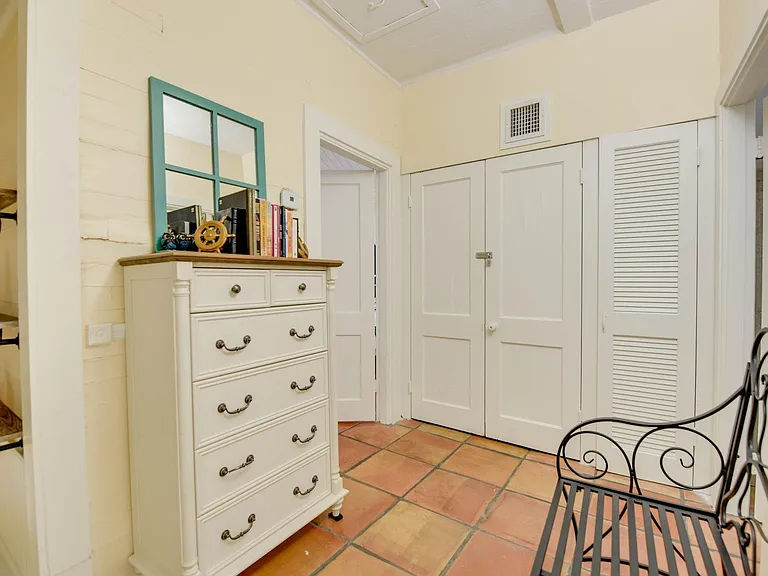 524 White St — Photo 20