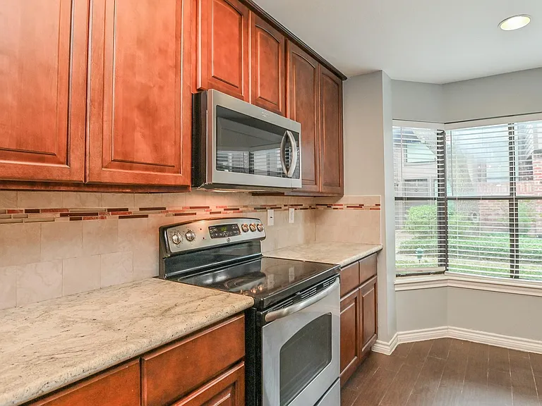 7447 Cambridge St #77 — Photo 9