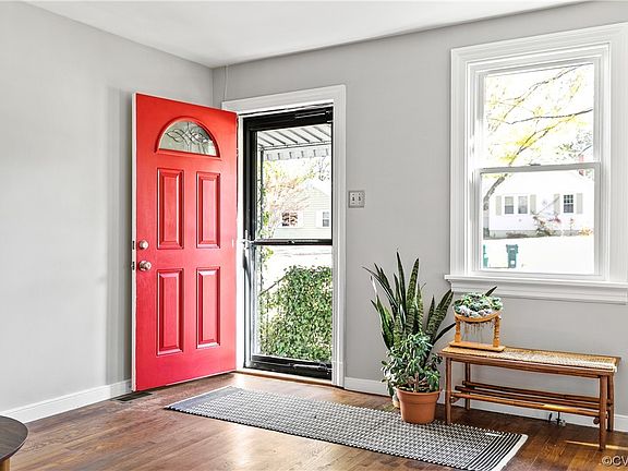 4th image of 4414 Eanes Ln