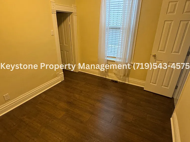 1410 Carteret Ave — Photo 13