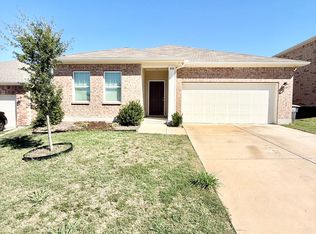 800 Cedar Elm Dr, Anna, TX 75409