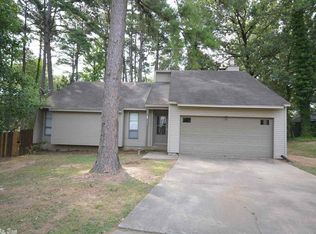 5 Timber Ridge Ct, Little Rock, AR 72211